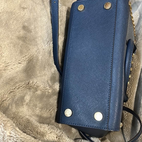 Michael Kors- Selma Stud Medium Satchel - Picture 5 of 5